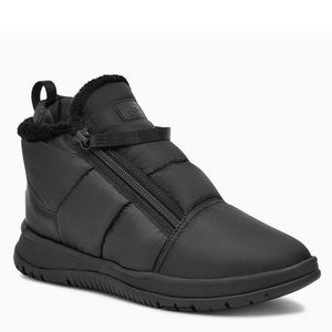 Ugg Lakeside Zip Puff Sneaker Boot